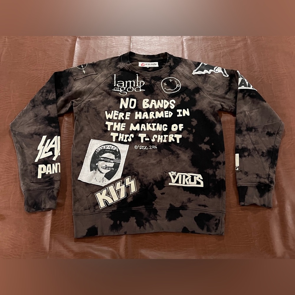 Iro-Ochi Metal Band Crewneck - Misfits, Black Sabbath, Sex Pistols - Size Medium